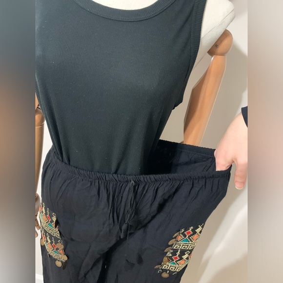 Black Hobo Embroidered Wide Leg Pants - Picture 12 of 17